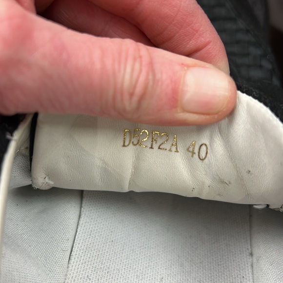 Geox Women's Black lace up sneakers size 40 - Picture 9 of 10